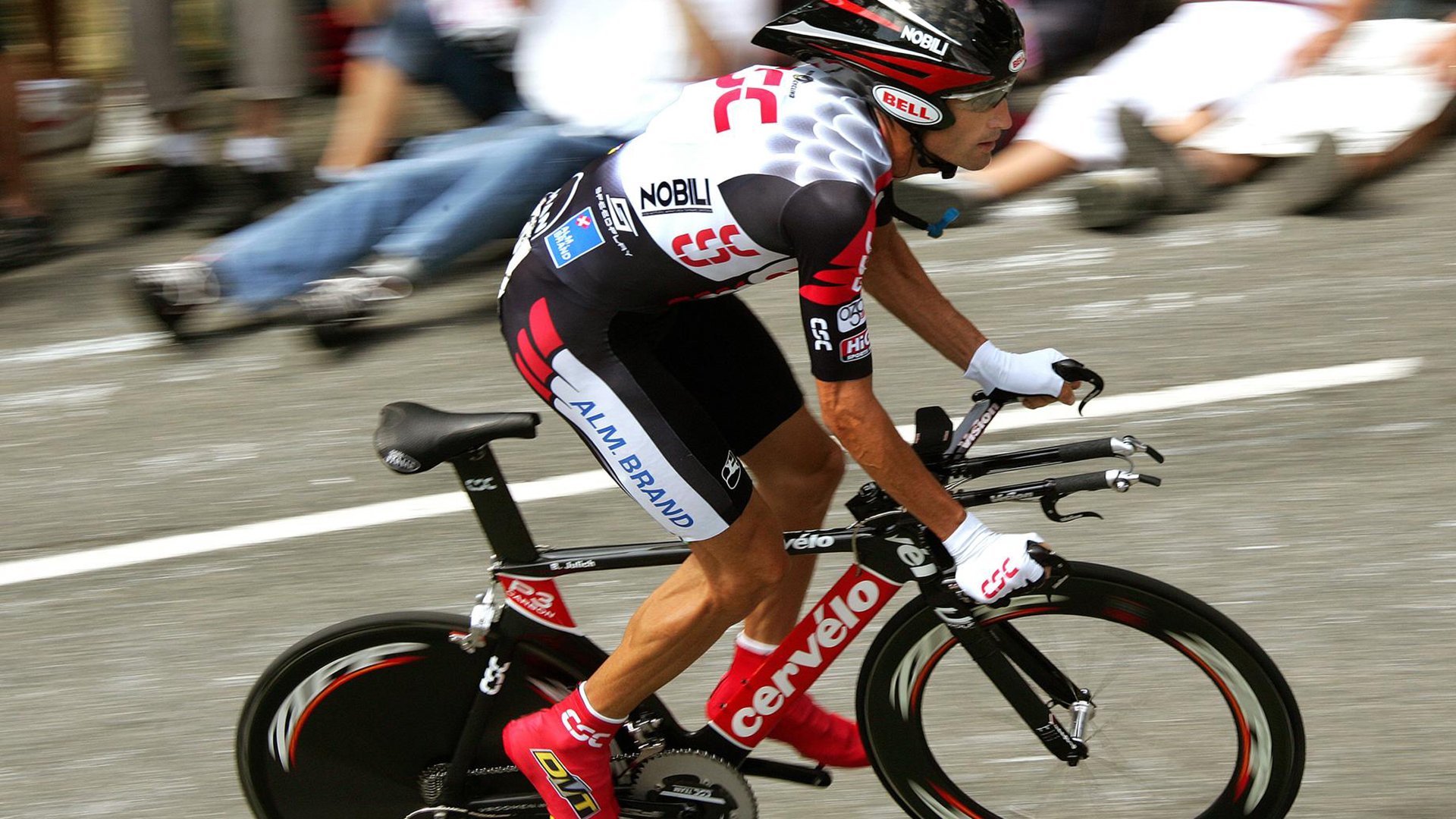 切尔西快速反击战术屡次威胁PSG防线，切尔西战术分析